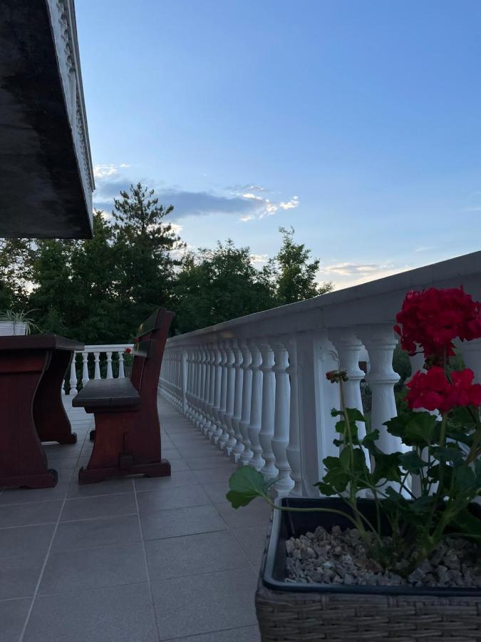 Apartman Kacic Sveti Ivan Dobrinjski Exterior foto